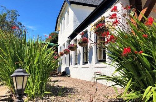 Invermoriston House | Glenmoriston Arms Hotel