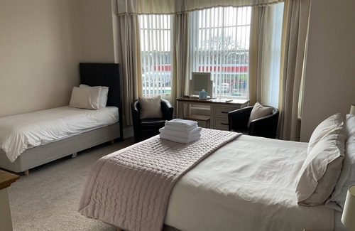 West Cliff House | Glenora Guest House