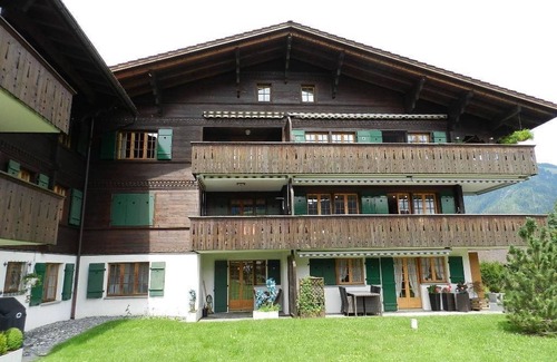 Zweisimmen Apartment | Gletscherhorn II (Tapia) by Interhome