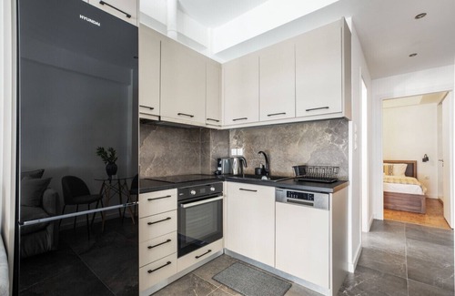 Pangrati Apartment | Glimmer 2-Bedroom Apartment in Athens