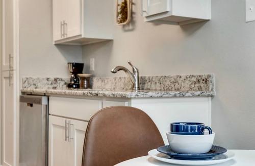 Old East Dallas Apartment | Global Cup The Classic Near Knox Henderson