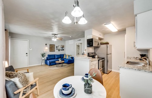 Old East Dallas Apartment | Global Cup The Classic Near Knox Henderson