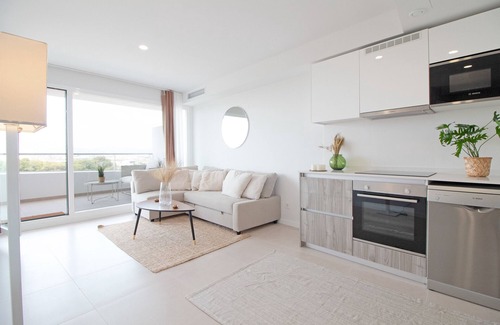 Canet de Berenguer Apartment | Global Properties: Modern apartment with terrace in Gran Canet