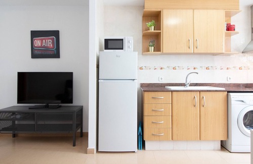 Sagunto Apartment | Global Properties: Cozy apartment in Puerto de Sagunto