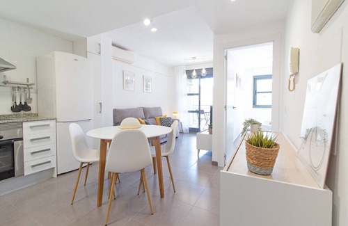 Sagunto Apartment | Global Properties: Nice flat for couples in Puerto Sagunto