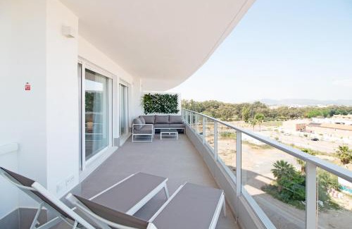 Canet de Berenguer Apartment | Global Properties, Moderno apartamento con 2 terrazas y 3 habitaciones