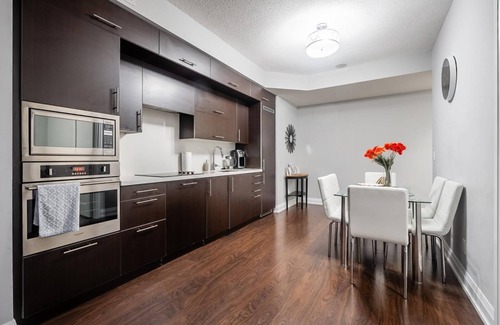 Willowdale Condo | GLOBALSTAY. Luxury 2Bd 2BR Metro Sheppard. Free parking