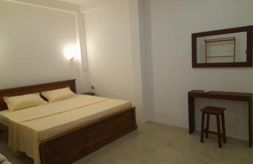 Seeduwa - Katunayake House | Gloria Inn