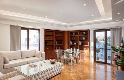 Athens City Centre Villa | Glorious Athens Apartment | 4 Bedrooms | Apartment Najasho | Furnished Balcony.