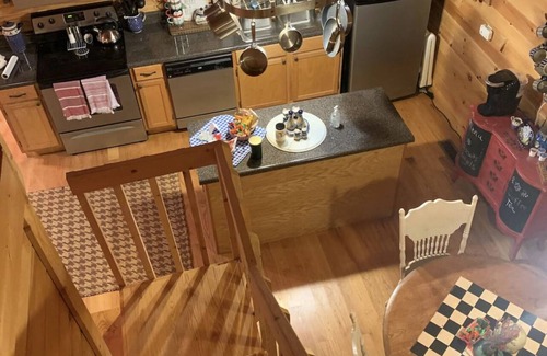 Mentone Cabin | ⭐️Glory Days Cottage⭐️ Cozy/Quiet/Serene🏡