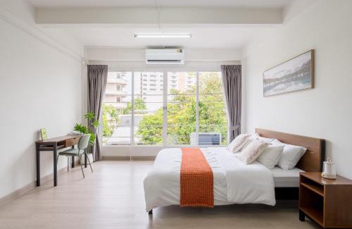 Phra Khanong House | Glow House Sukhumvit 54