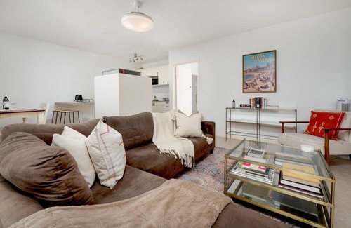 Mosman Park Apartment | Glyde Street Retreat – Stylish 1BR Apartment in Central Mosman Park