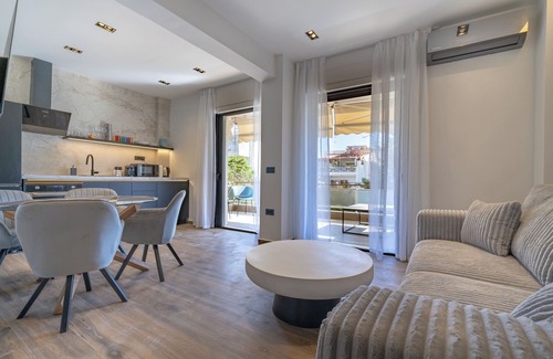 Glyfada Apartment | Glyfada Lux Suites Olive Aura by MPS