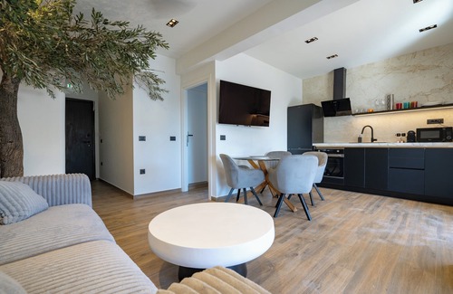 Glyfada Apartment | Glyfada Lux Suites Olive Aura by MPS