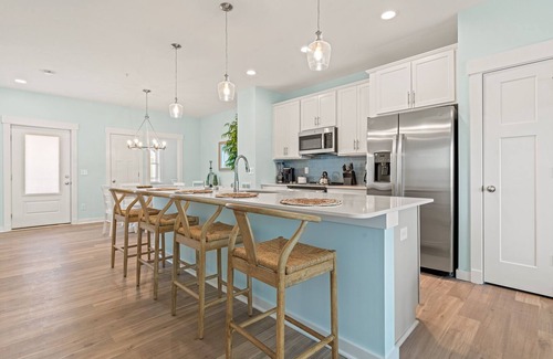 Bermuda Bay House | Go Fish 3 Bedroom at Cambridge Cove with Private Hot Tub!