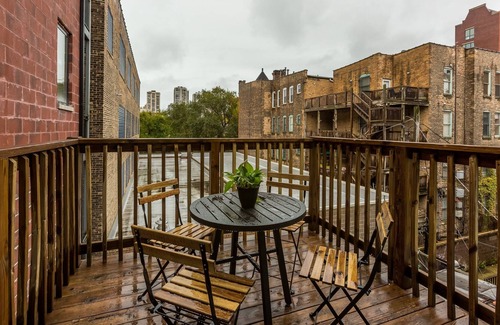 Old Town Apartment | Go Grand in This Massive Old Town Mansion - Sleeps 22! by RedAwning