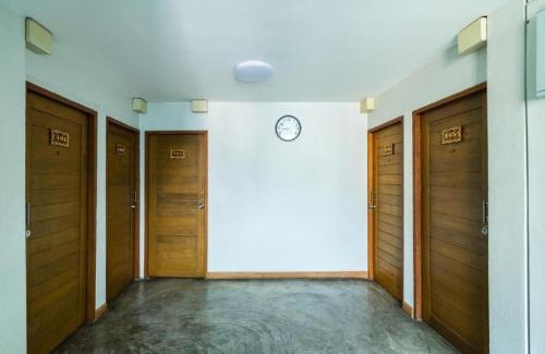 Chana Songkhram Apartment | GO INN Khaosan road The Grand Palace โกอินน์ ถนนข้าวสาร กรุงเทพมหานคร