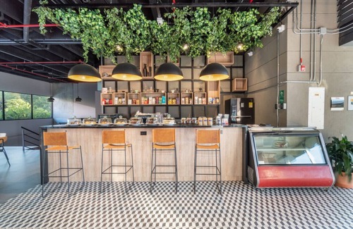 La Aguacatala Apartment | Go Living 1010 · Modern Loft near Milla de Oro & AC - Coworking