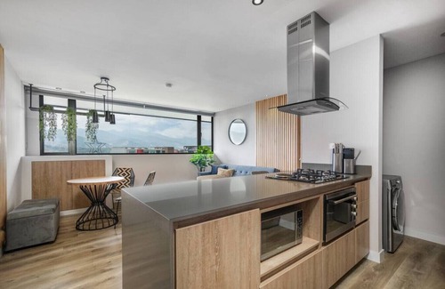 La Aguacatala Apartment | Go Living 601 · Amazing Luxury 2BD Apt Poblado - 2AC by HOUSY HOST