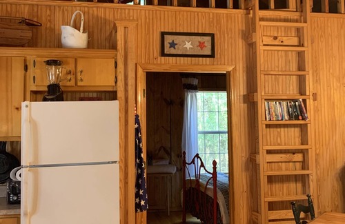 Lucedale Cabin | Go off the beaten path and find "Peace on the River" with family & friends.”