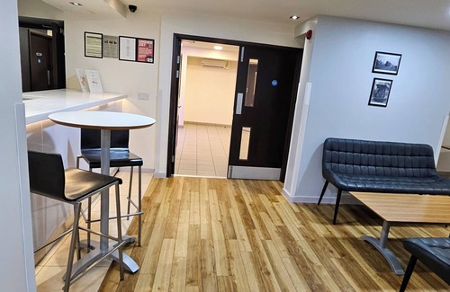 Burton on Trent Hotel | go2 Burton upon Trent Hotel