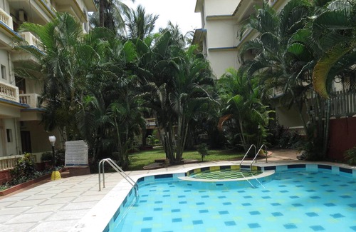 Calangute Apartment | GOA, Calangute, 3rd floor Apt, Near Beach with Balcony