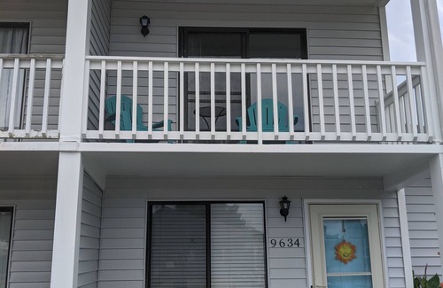 Summerton Condo | Goat Island Lake Haven Condo