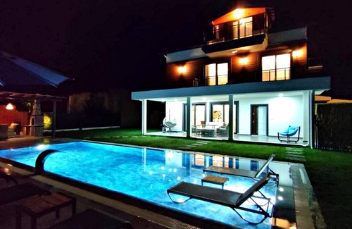 Gocek Villa | Gocek 5 Bedroom Villa - 6018