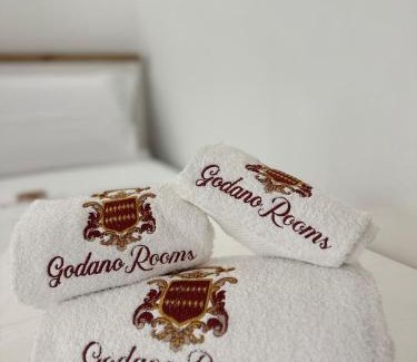 Drapia House | Godano Rooms