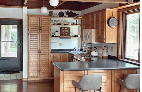 Bigfork Cabin | God’s Country Getaway! Entire cabin on Turtle Lake