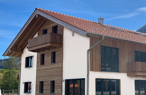 Fischbachau Apartment | Goetz Mountain Hideout Wolfsee