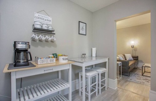 Grand Rapids Apartment | Gold 2- Stunning Retreat