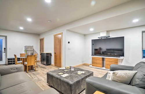 Gold Bar Cottage | Gold Bar Cabin on Skykomish River: Heated Swim Spa