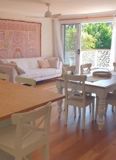 Tugun Apartment | Gold Coast Family Retreat, beach 1 and half kms, shops, full home