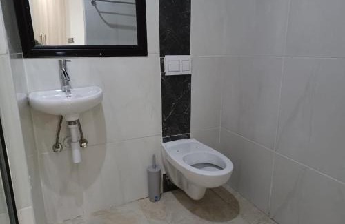 Greater Johannesburg Metropolitan Area Hotel | Gold Crown International Hotel With Complementary Breakfast and WiFi