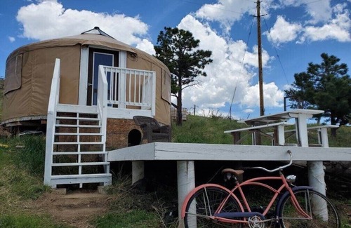 Gold Hill Apartment | Gold Hill Greenhouse and Brand New Yurt!