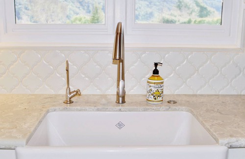 Santa Ynez Cottage | Gold Medal Vineyard/Beautiful Setting/Full Kitchen/Hypoallergenic