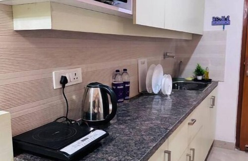 Greater Noida Apartment | Golden Bliss By Buddies Home