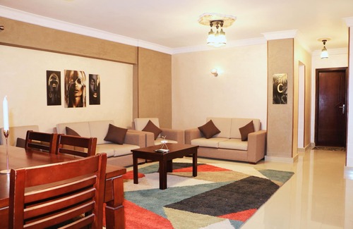 Nasr City Apartment | Golden Charming 3-Bed Apartment in Cairo
