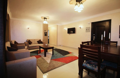 Nasr City Apartment | Golden Charming 3-Bed Apartment in Cairo