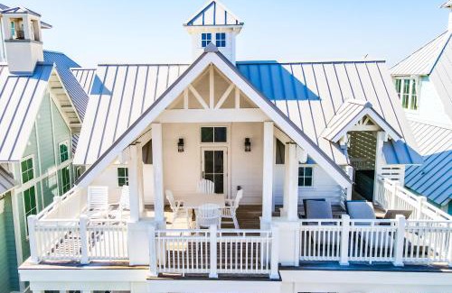 Cinnamon Shore House | Golden Daze 239 SE