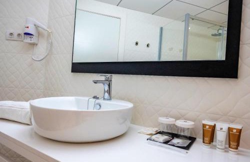 Cap de Salou Hotel | Golden Donaire Beach