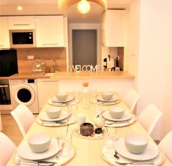 Nogaro Apartment | #Golden Dream's By Nogar'Homes -Wi-Fi-Netflix-Climatisation-Parking