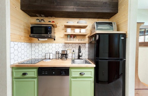 Purgatory Condo | Golden Feather Getaway (#552) |Near Ski - Deck - Golf/AC/Pool/Hot Tub