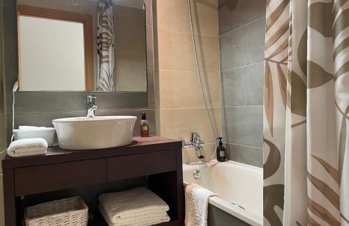 Platja de l'Arenal Apartment | Golden Gardens Lux apartment Jávea