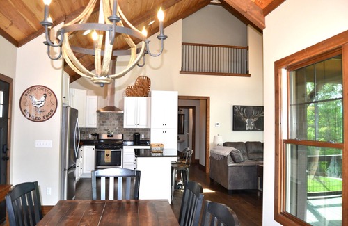 Franklin Cabin | Golden Grove Cabin - 5-bedroom Mountain Home with Fire Pit, Decks and Privacy