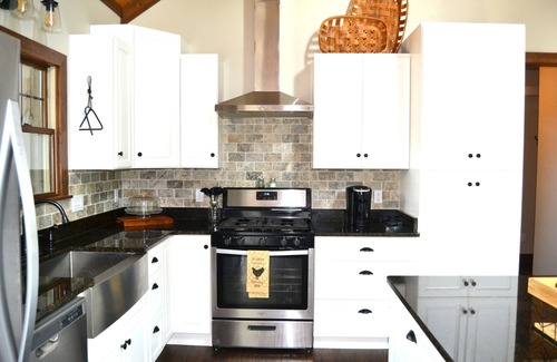 Franklin Cabin | Golden Grove Cabin - 5-bedroom Mountain Home with Fire Pit, Decks and Privacy