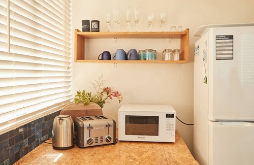 Surf Coast House | Golden Gully Beach Shack A Relaxed Oceanfront Stay
