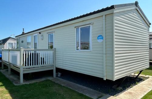Chapel Saint Leonards House | Golden palm 8 birth holiday home