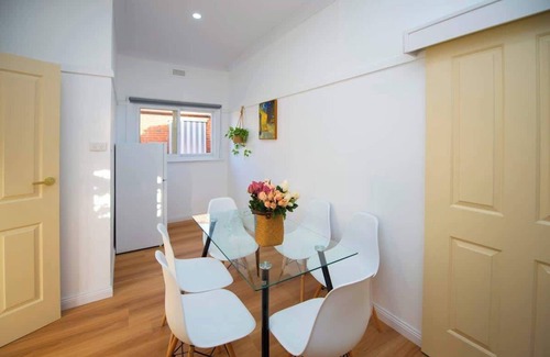 Hampton House | Golden & Perfectly Located Family Home at Hampton